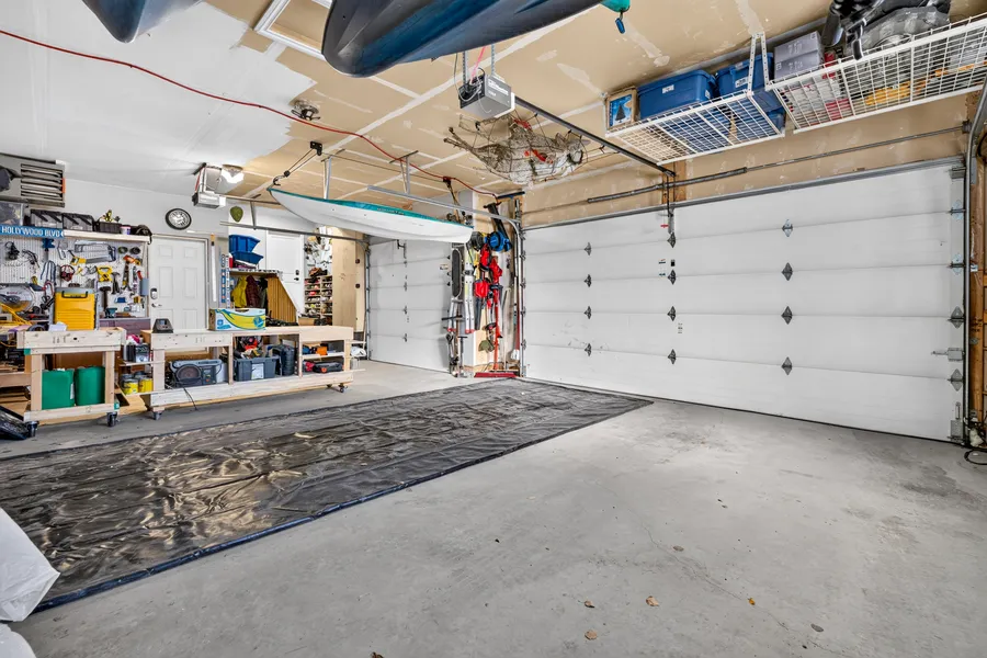 Oversized heated triple garage